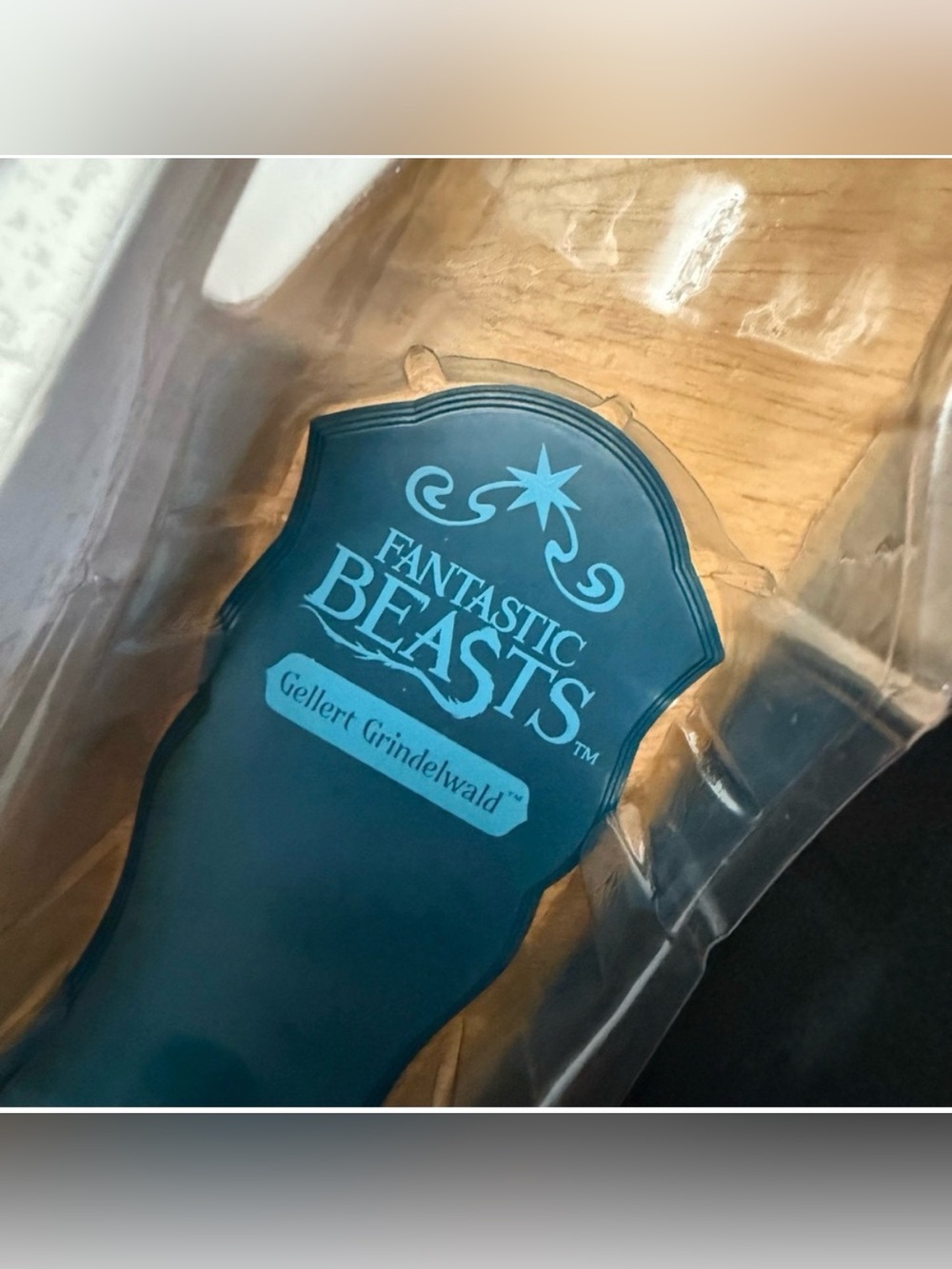 Harry Potter Fantastic Beasts Gellert Grindelwald Wand with Box and Stand